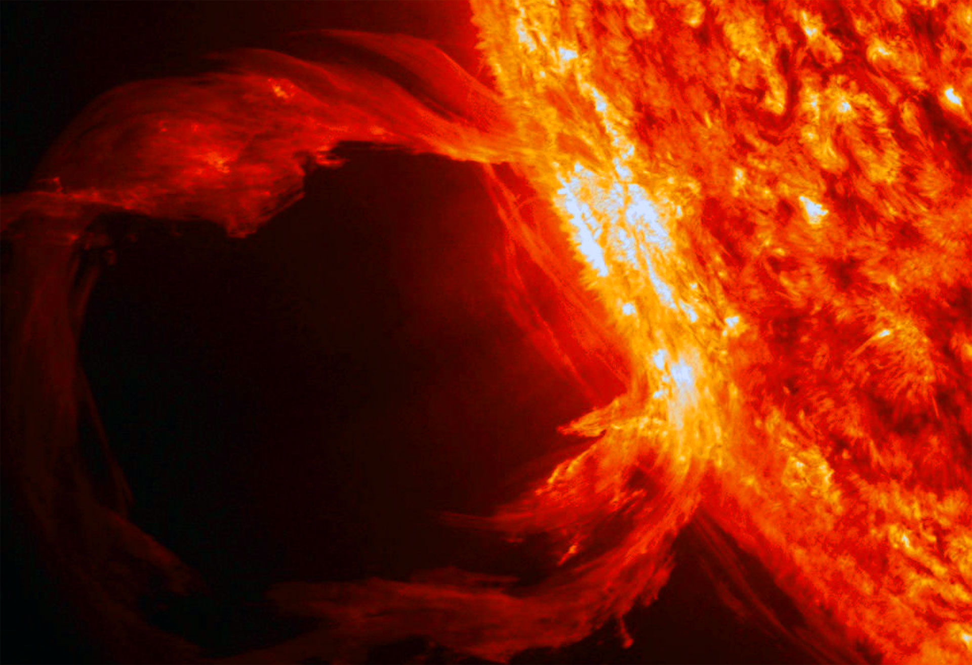 Sun Flares Cause Temporary Communication Blackout