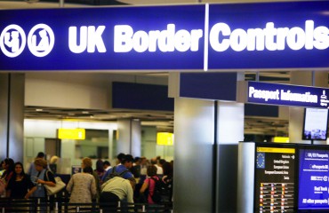 UK Immigration (border controls) at airport